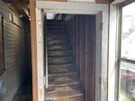 6-Unit Apartment Building Auction Photo