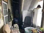 6-Unit Apartment Building Auction Photo