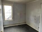 6-Unit Apartment Building Auction Photo