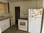 6-Unit Apartment Building Auction Photo
