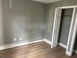 6-Unit Apartment Building Auction Photo