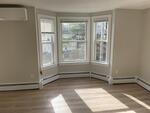 6-Unit Apartment Building Auction Photo