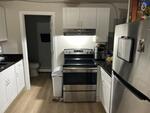 6-Unit Apartment Building Auction Photo