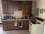 6-Unit Apartment Building Auction Photo