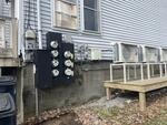 6-Unit Apartment Building Auction Photo