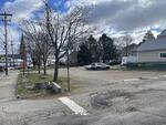 9-Unit Apartment Building Auction Photo
