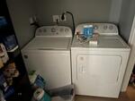 5-Unit Apartment Building Auction Photo