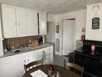 5-Unit Apartment Building Auction Photo