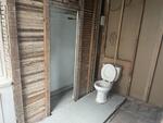 5-Unit Apartment Building Auction Photo