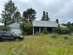 3-BR Cape Style Home – 1.5+/- Ac. Auction Photo