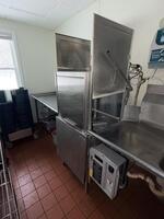 30,469+/-SF Former Nursing Care Complex - 7+/- Acres Auction Photo