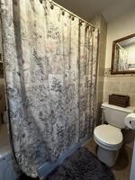 3BR/3BA Gambrel Home - 1,838+/-SF - Garages Auction Photo