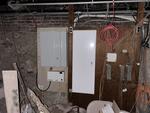 11-Unit Apartment Building  Auction Photo