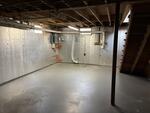 3BR Cape Style Home - Garage Auction Photo
